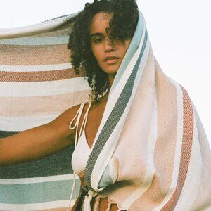 NEW Slowtide Zoey Turkish Beach Towel